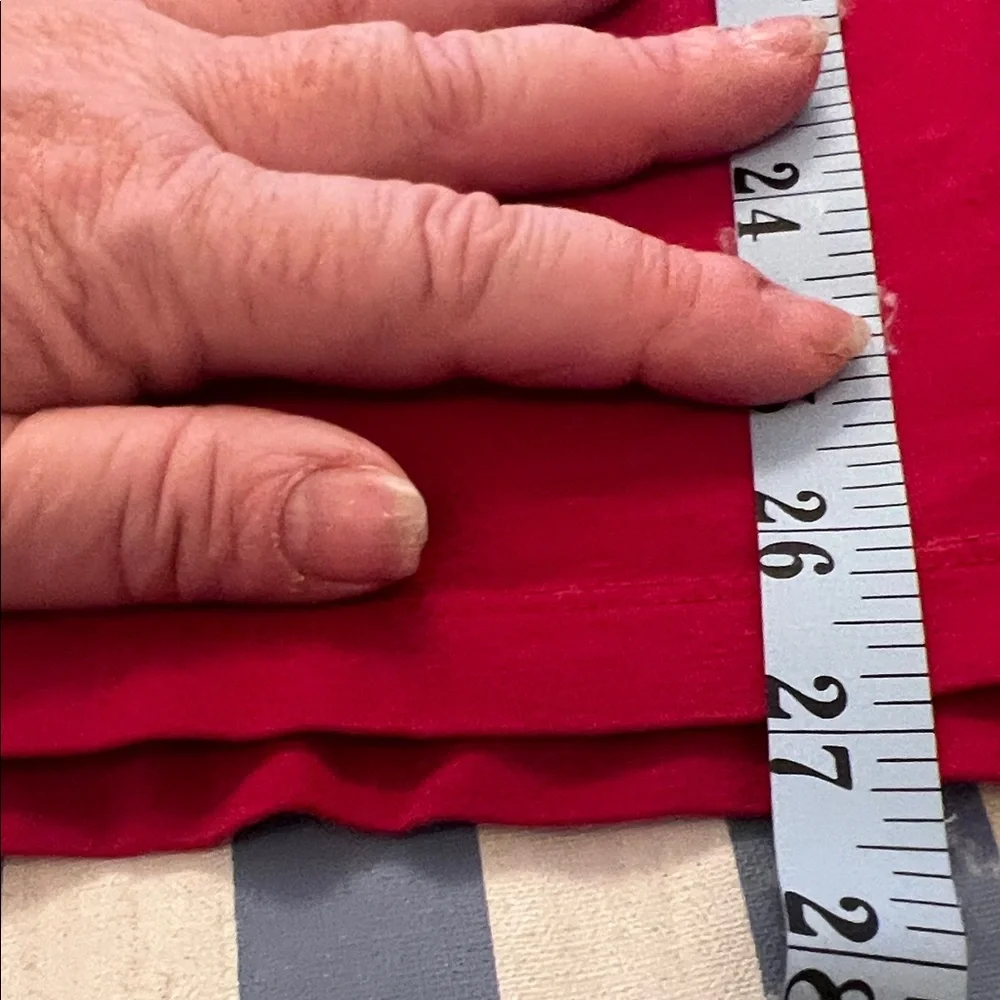 Venezia Women's Red V Neck Long Sleeve Top - Picture 8 of 11